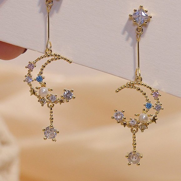 NEW 14K Gold Plated Diamond Moon Star Earrings - Picture 3 of 7
